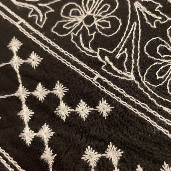 Ann TAYLOR Embroidered Skirt - Picture 6 of 6